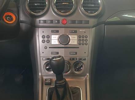 Opel - Antara
