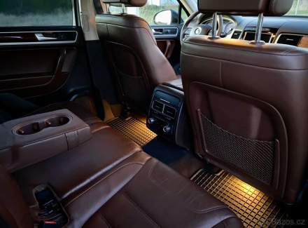 Volkswagen - Touareg