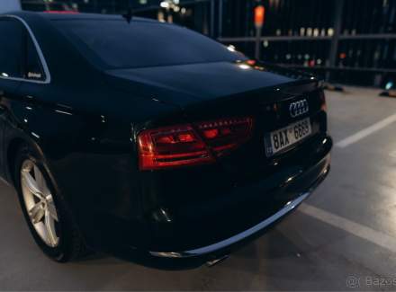 Audi - A8