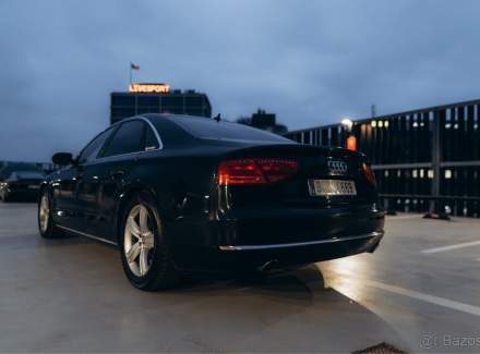 Audi - A8