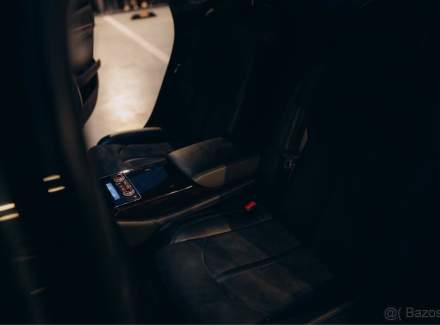 Audi - A8