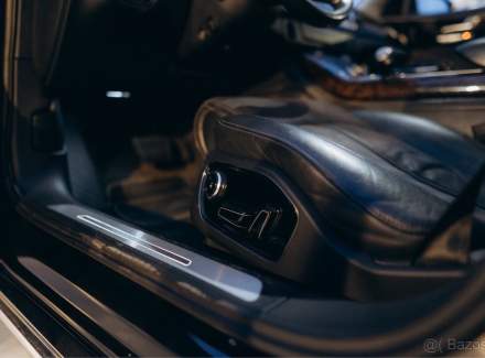 Audi - A8