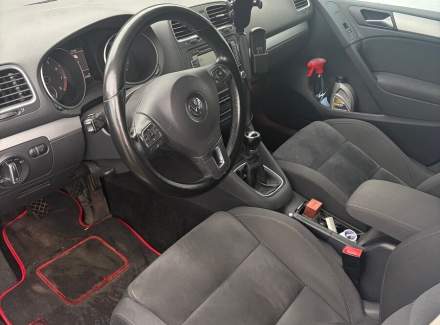 Volkswagen - Golf