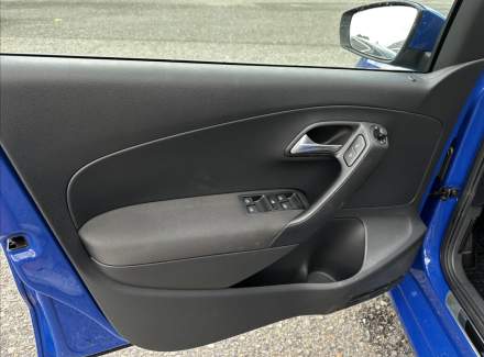 Volkswagen - Polo