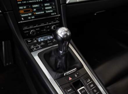 Porsche - 911