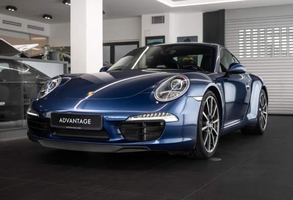 Porsche - 911