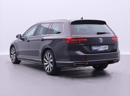 Volkswagen - Passat