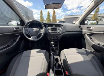 Hyundai - i20