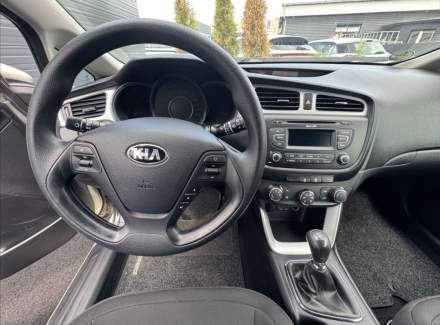 Kia - Cee'd
