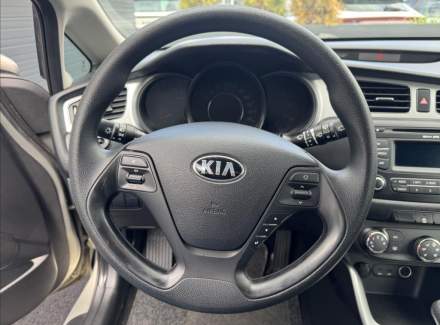 Kia - Cee'd
