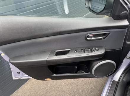 Mazda - 6