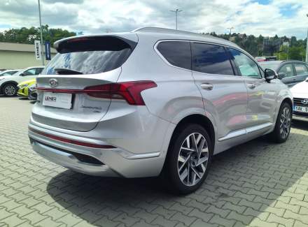 Hyundai - Santa FE