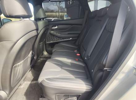 Hyundai - Santa FE