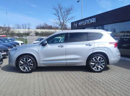 Hyundai - Santa FE