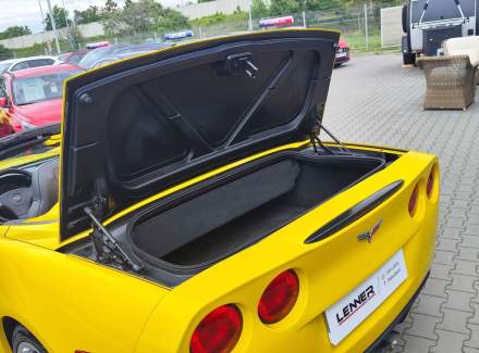 Chevrolet - Corvette