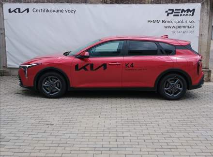 Kia - K4