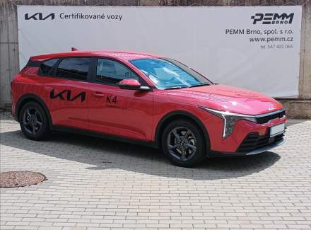 Kia - K4