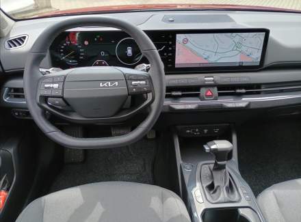 Kia - K4
