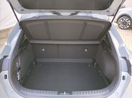 Kia - XCeed