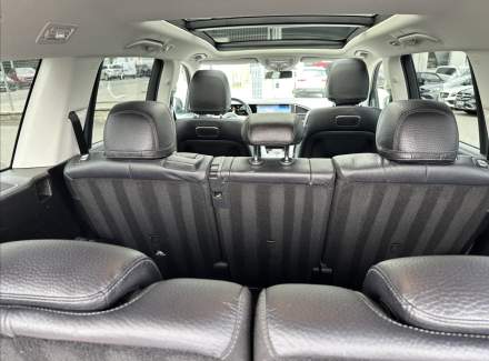 Mercedes-Benz - GLS