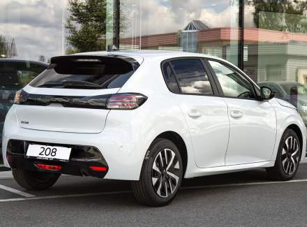 Peugeot - 208