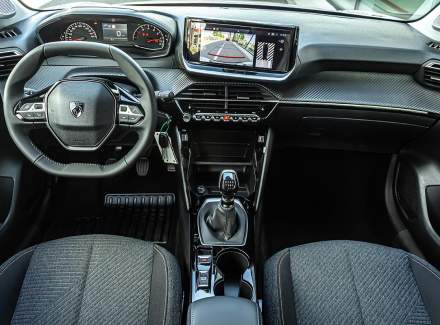 Peugeot - 208