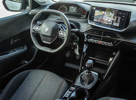 Peugeot - 208