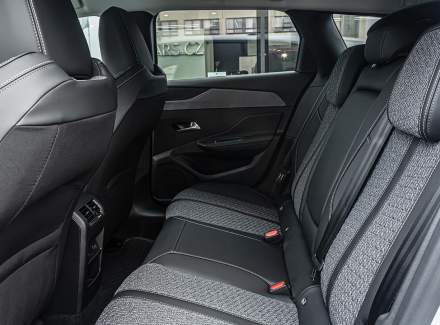 Peugeot - 308