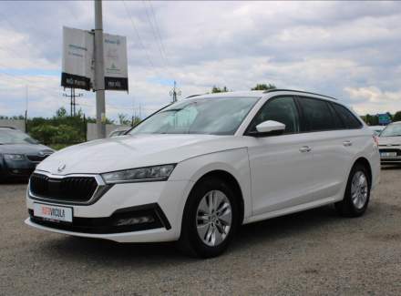 Škoda - Octavia