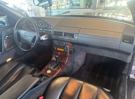 Mercedes-Benz - SL