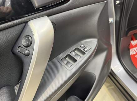 Mitsubishi - Eclipse Cross