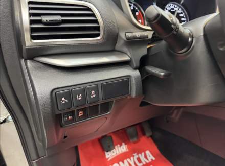 Mitsubishi - Eclipse Cross