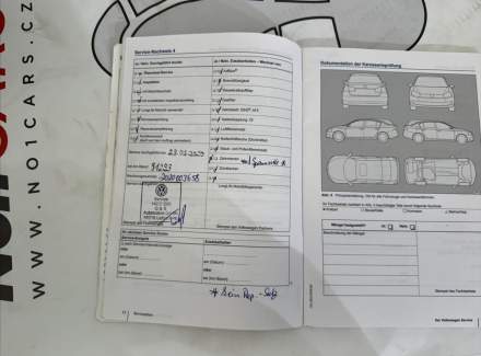 Volkswagen - Golf