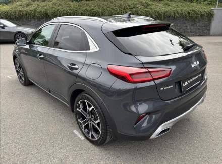 Kia - XCeed