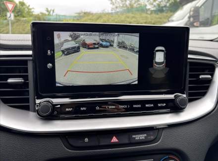 Kia - XCeed