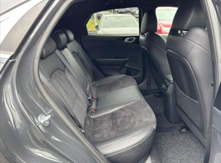 Kia - XCeed