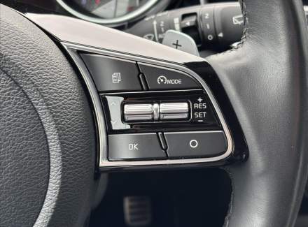 Kia - XCeed