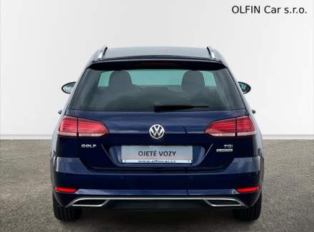 Volkswagen - Golf