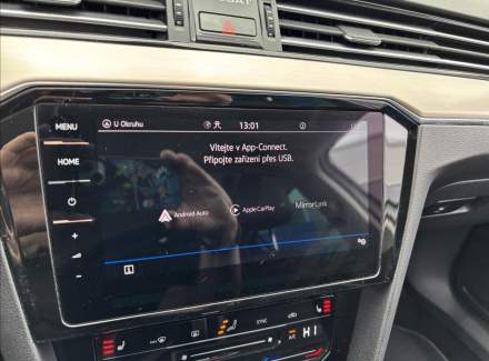 Volkswagen - Passat