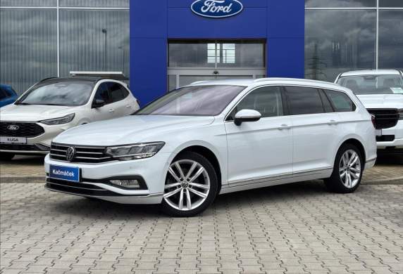 Volkswagen - Passat