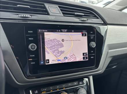 Volkswagen - Touran
