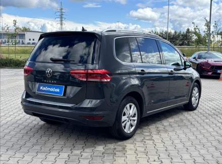 Volkswagen - Touran