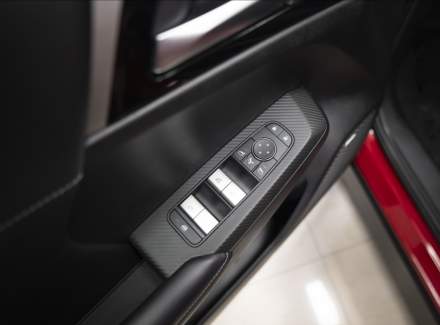 Mitsubishi - Outlander