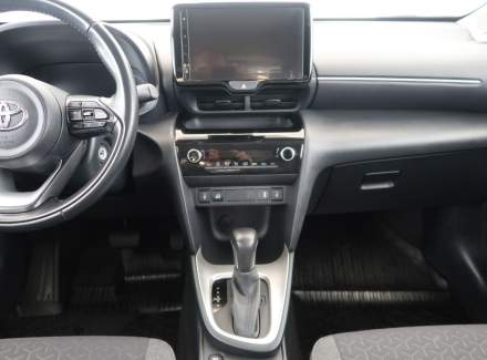 Toyota - Yaris Cross