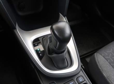 Toyota - Yaris Cross