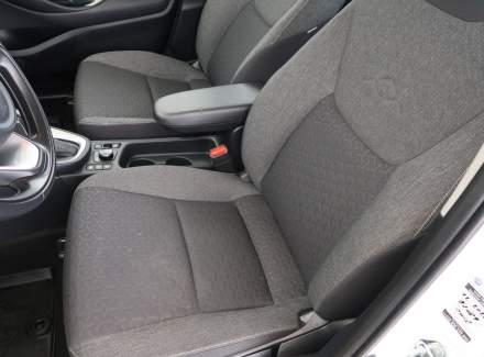 Toyota - Yaris Cross