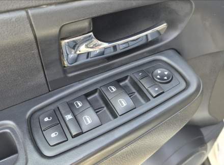 Jeep - Cherokee