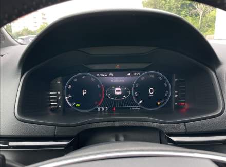 Škoda - Karoq