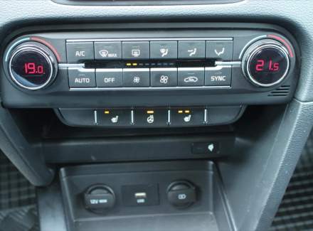 Kia - Cee'd