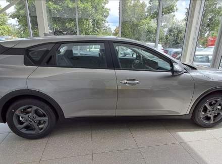 Kia - Avella